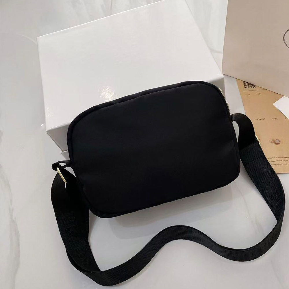 #399 Women's Casual Joker Nylon Wide Shoulder Strap Waterproof Messenger Bag Shoulder Bag Mobile Phone Bag