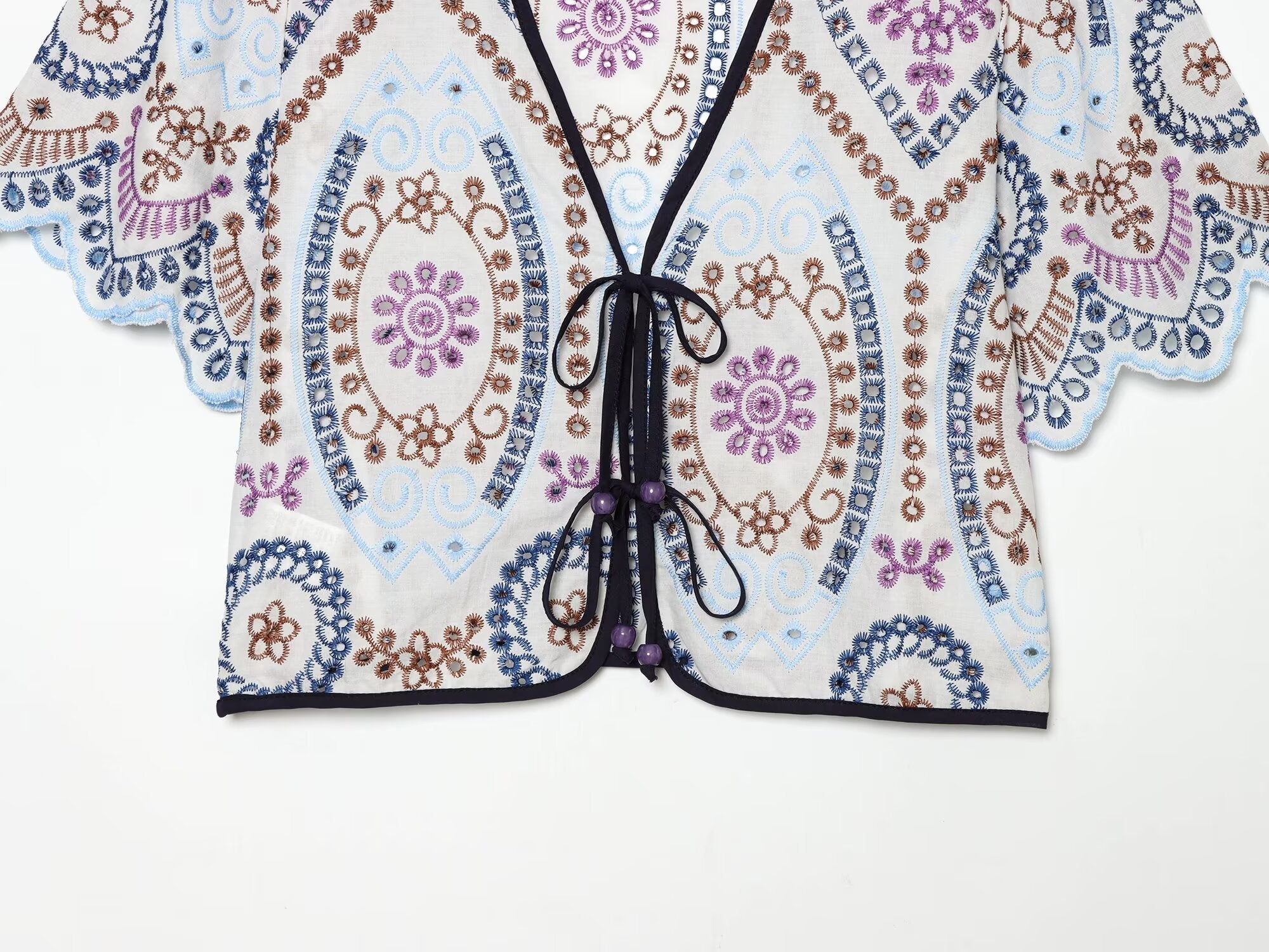 Women's hollowed out embroidered short top