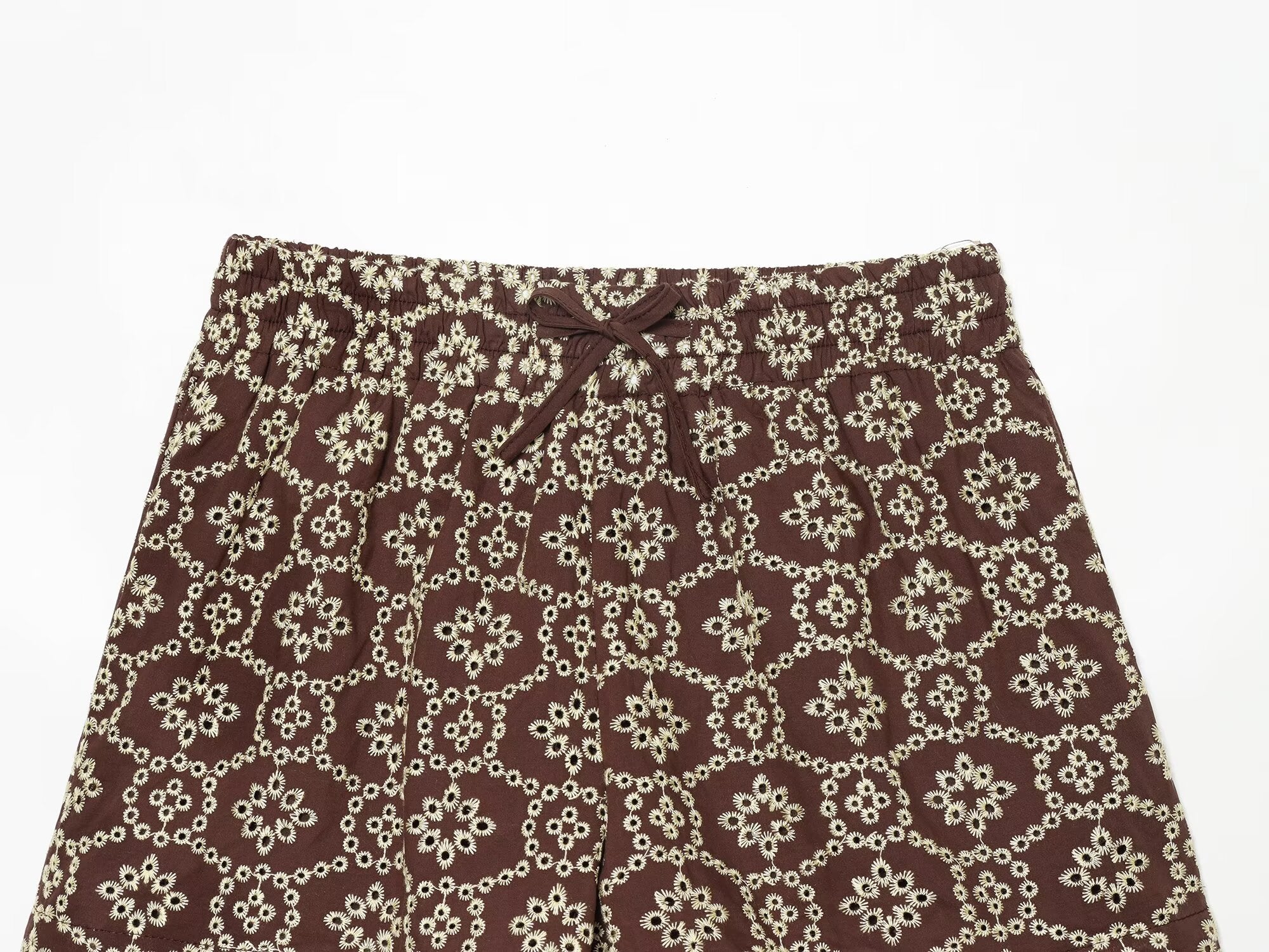Women's hollow embroidery casual shorts