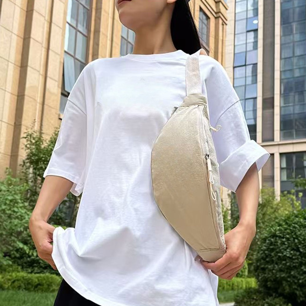#109 Men's and Women's Casual Joker Storage Shoulder Bag Crossbody Chest Bag