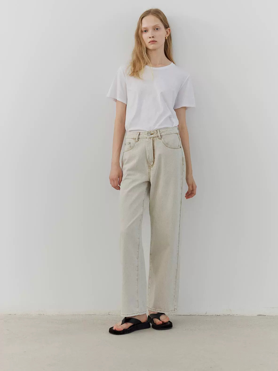 The rumah dune color old white jeans, classic straight wide-leg pants, slim jeans