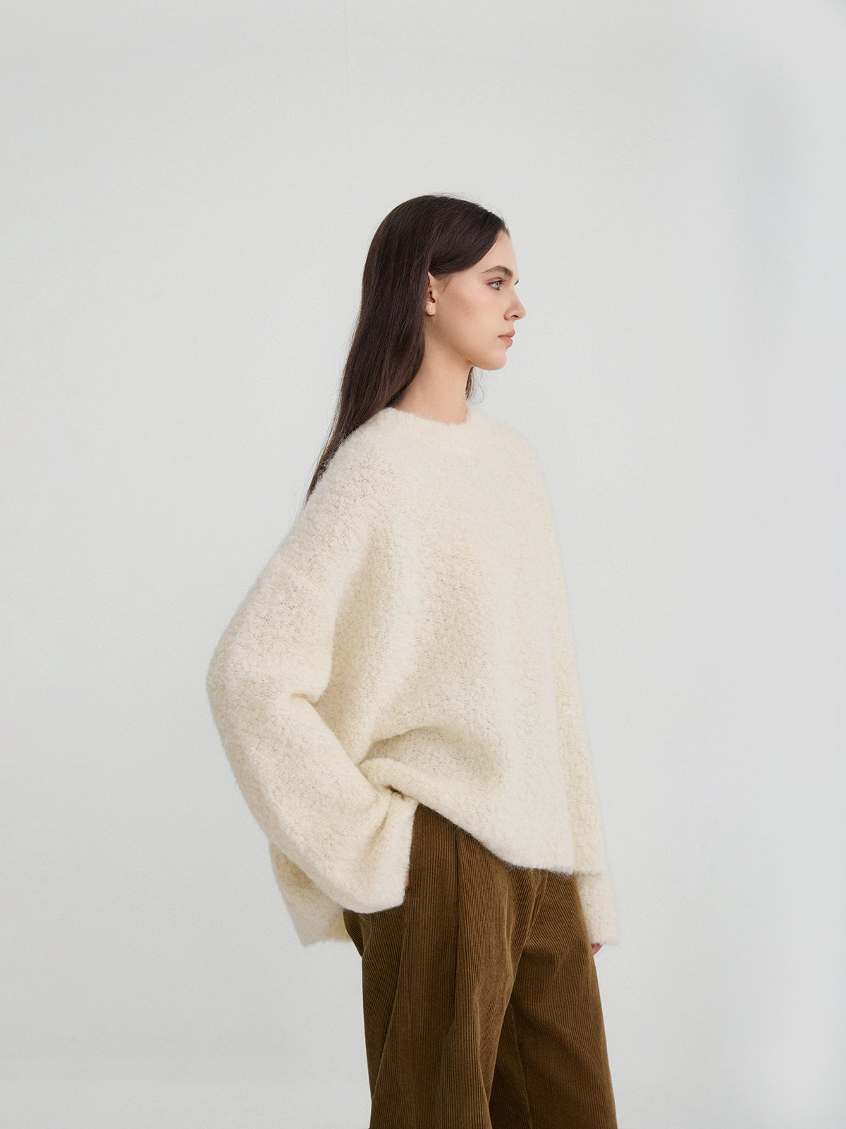 Therumah milk white teddy silhouette sweater three-dimensional cut alpaca chicory soft waxy loop yarn knitted sweater