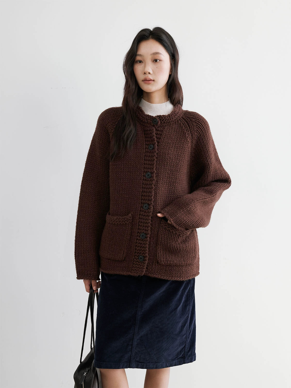 The rumah retro thick stick and needle sweater jacket, the new mother brand heavy industry woven wool knitted cardigan